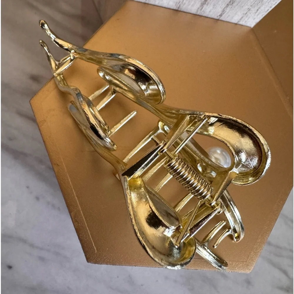 N/A metal wavy